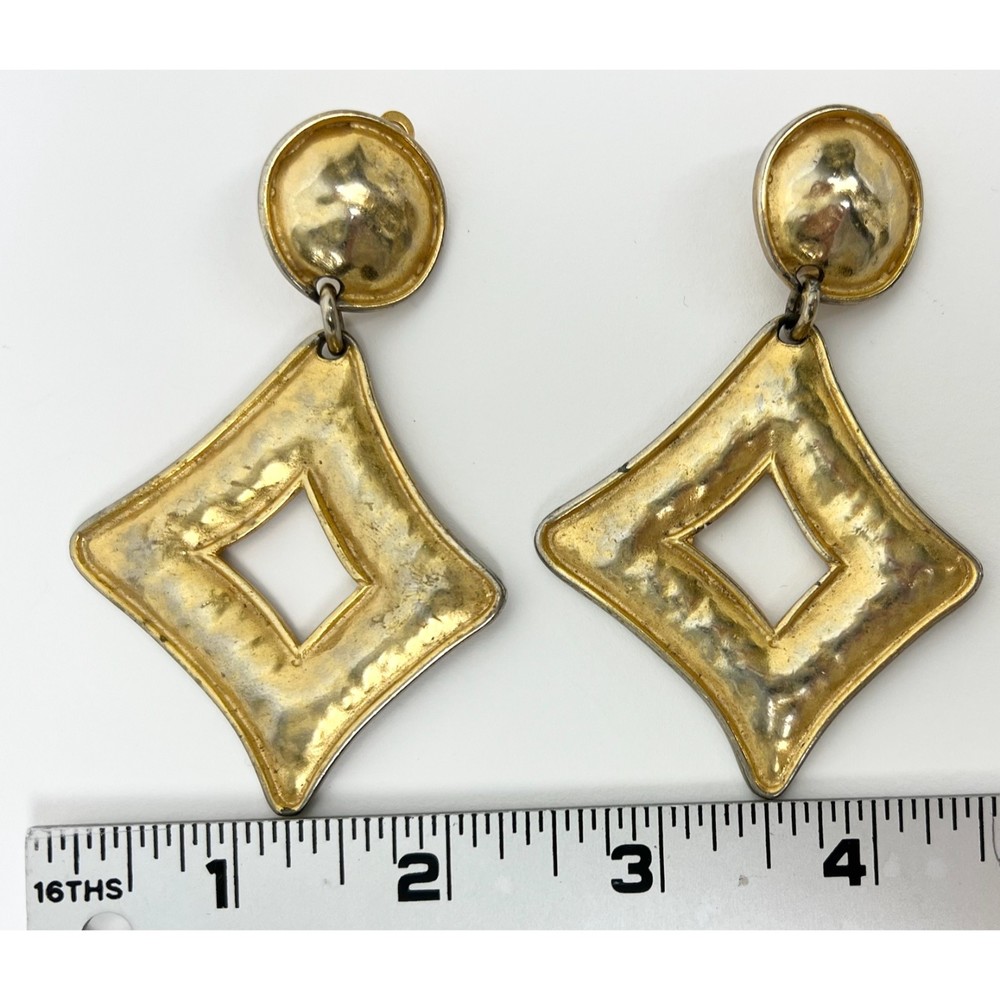 Vintage Erwin Pearl Gold Toned Diamond Shape Dangle Drop Clip On Earrings